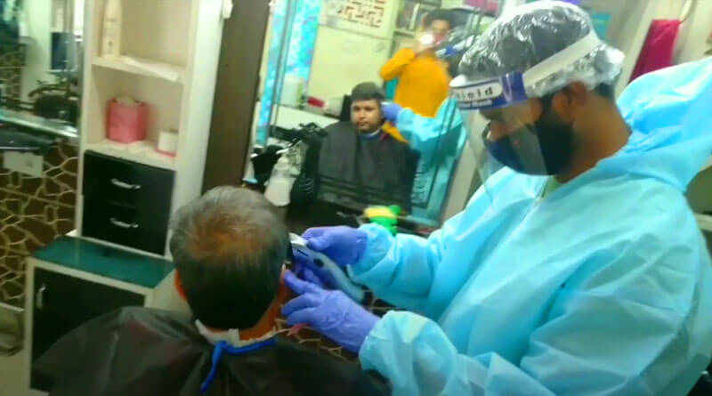 hair cutting with ppe kit