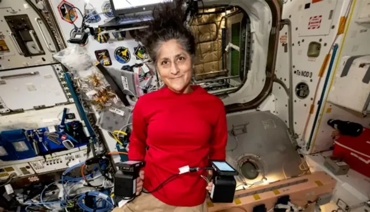 sunita williams in space